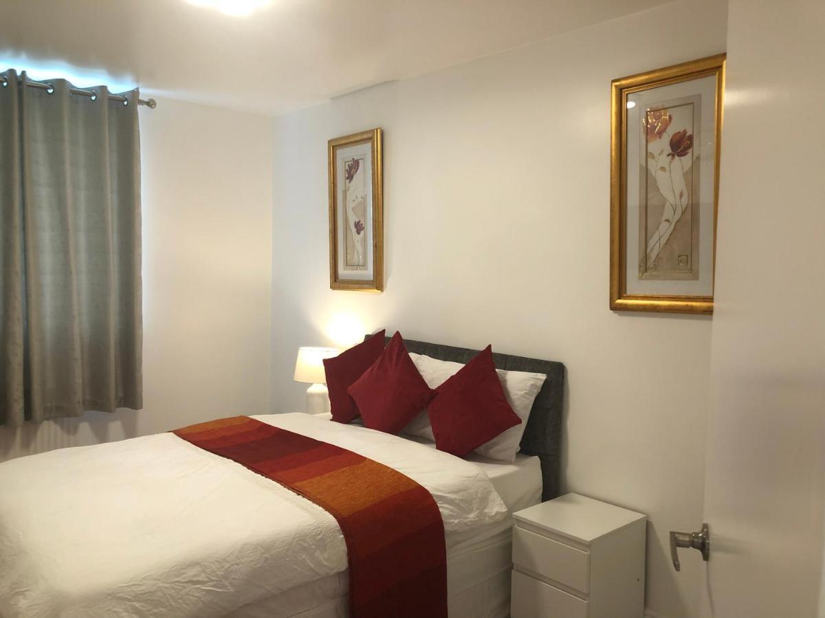 Luxury 2 Bedroom Flat In Abbey Wood, ロンドン エクステリア 写真
