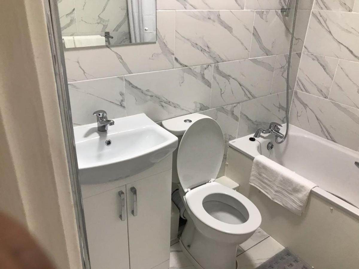 Luxury 2 Bedroom Flat In Abbey Wood, ロンドン エクステリア 写真
