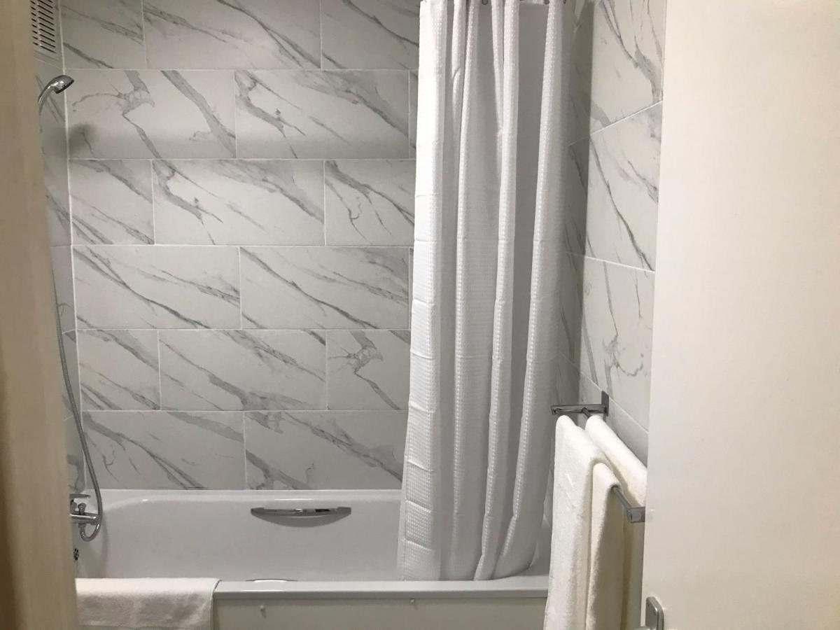 Luxury 2 Bedroom Flat In Abbey Wood, ロンドン エクステリア 写真